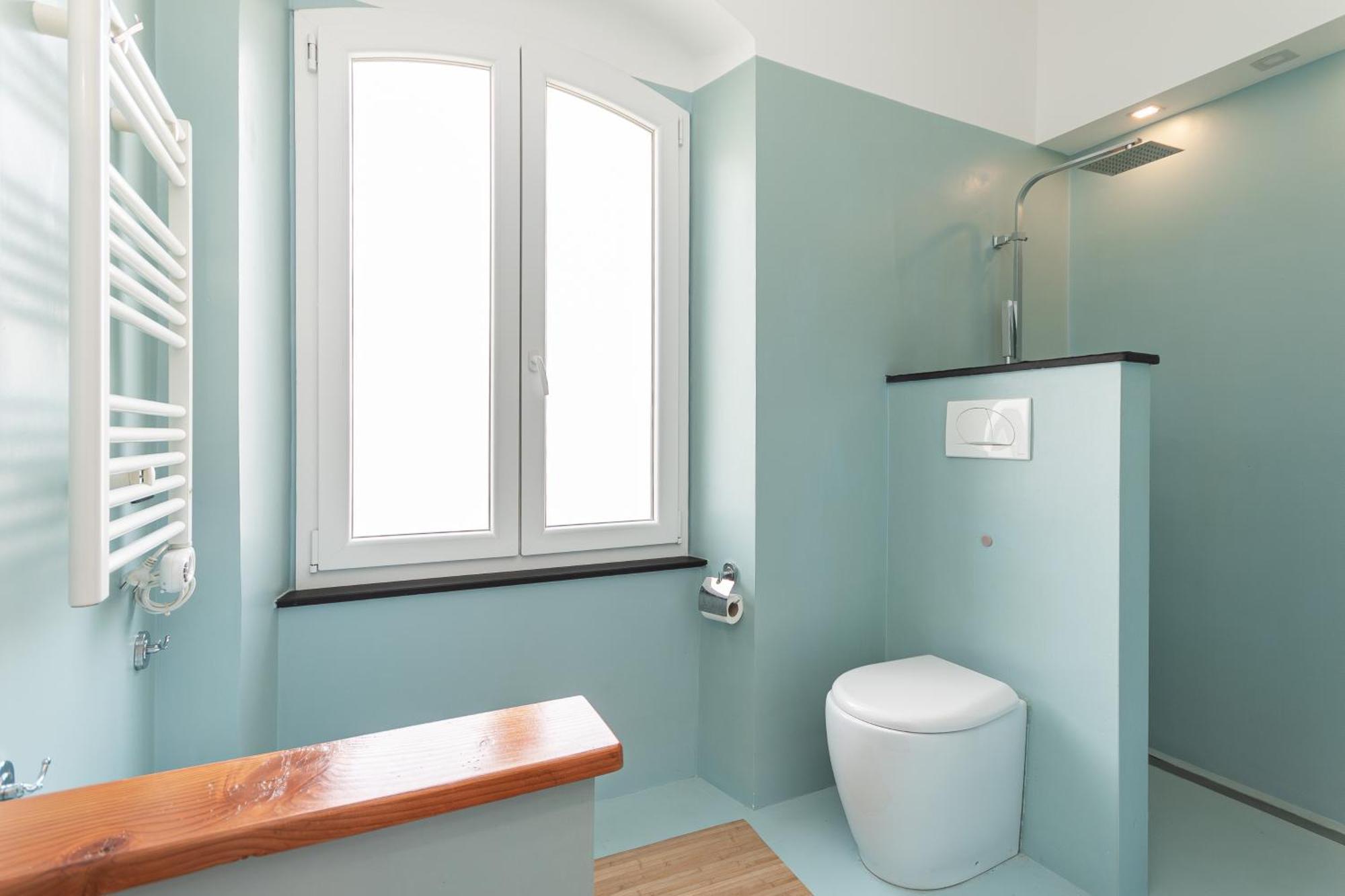 Spacious 3-Bedroom Apartment - 10 Min To City Center & 5 Min To Gaslini Hospital Janov Exteriér fotografie